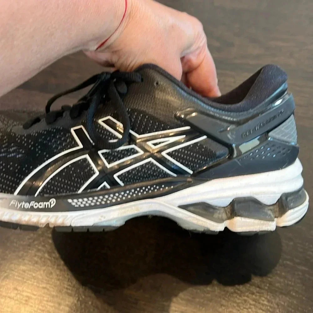 ASICS flyteFoam - Picture 3 of 6